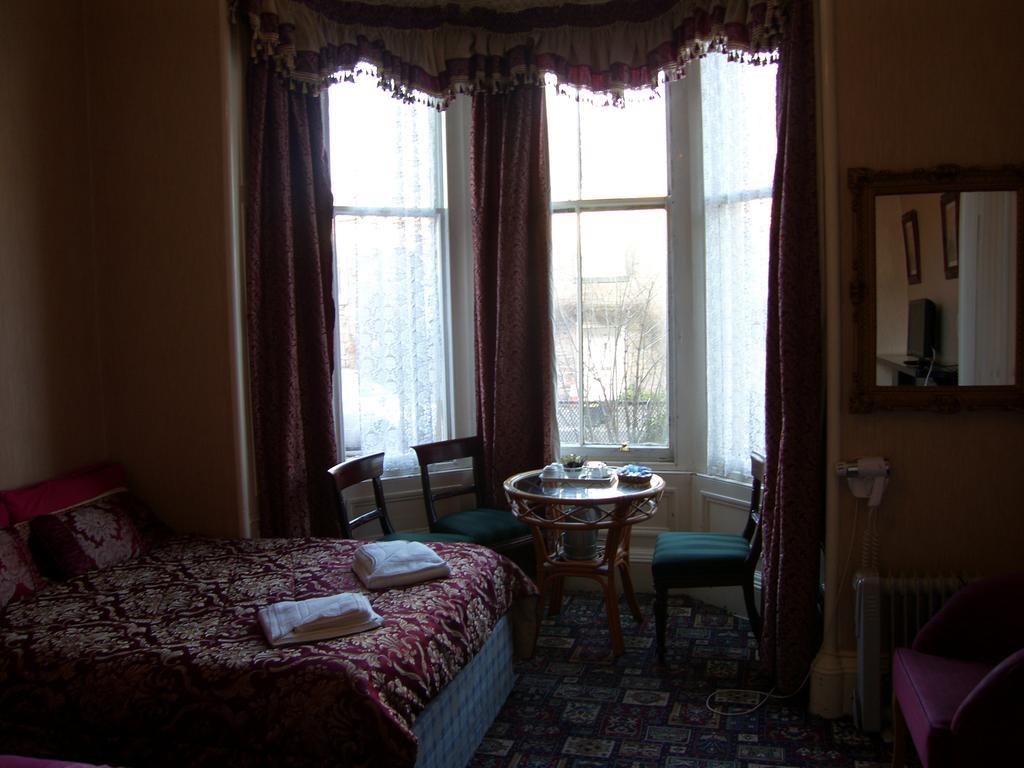 Regis Guest House Edinburgh Room photo
